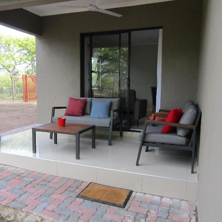 Pafuri Gate Guesthouse Mabalingwe Game Reserve Exterior photo