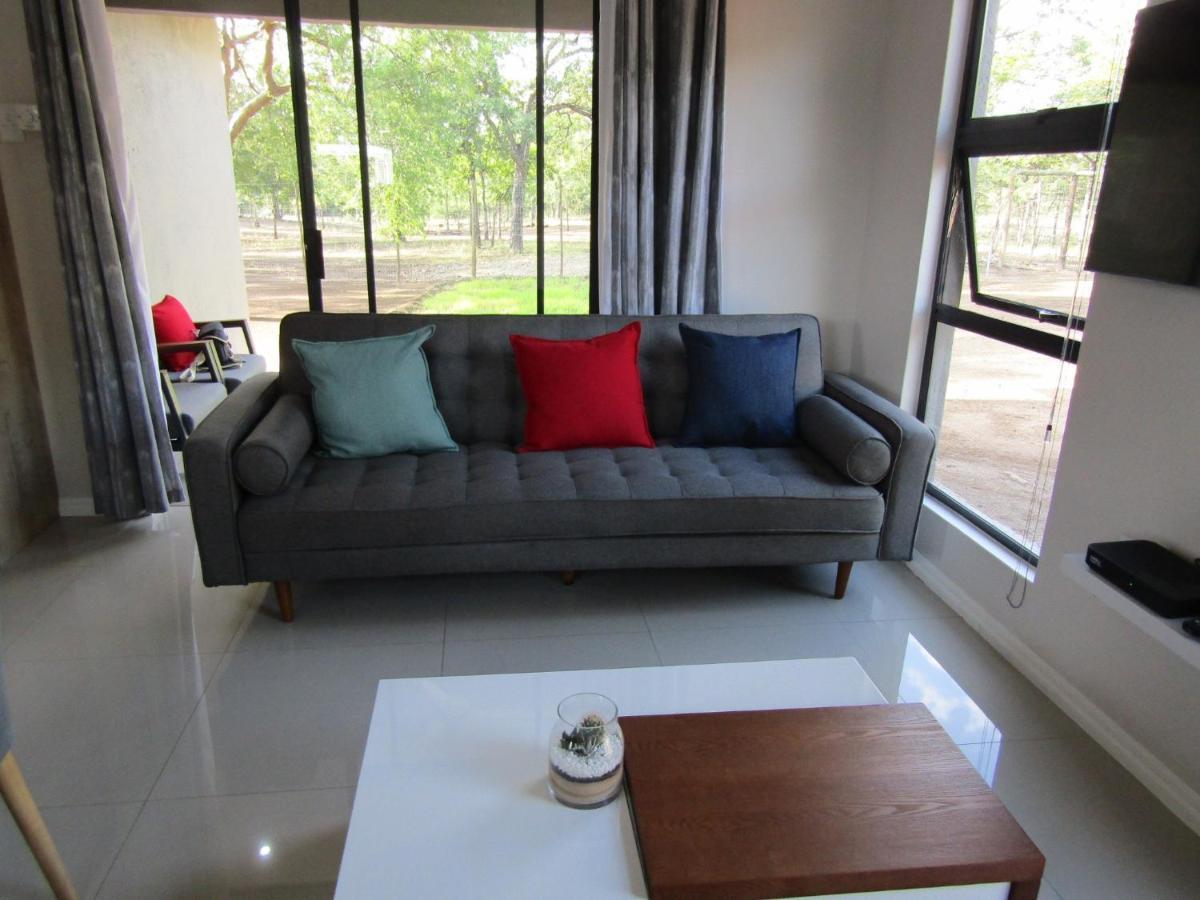 Pafuri Gate Guesthouse Mabalingwe Game Reserve Exterior photo